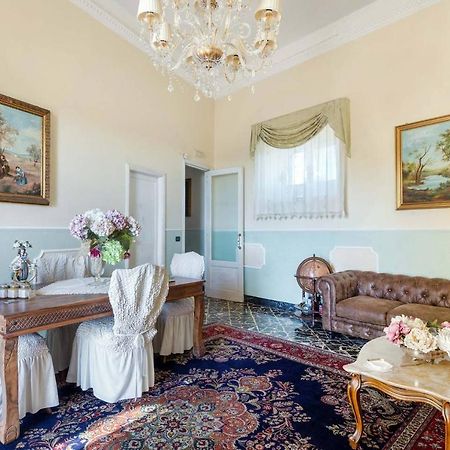 Palazzo Giovanni Bed And Breakfast Acireale Exterior foto