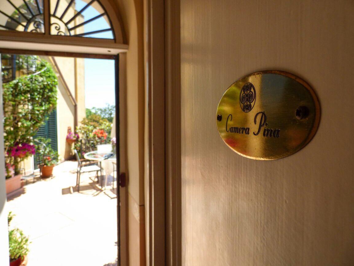 Palazzo Giovanni Bed And Breakfast Acireale Exterior foto