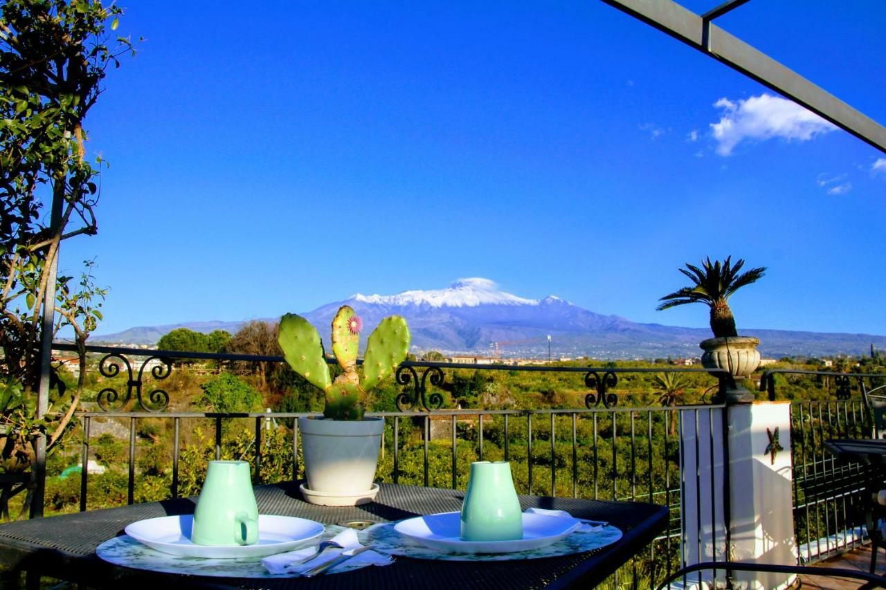 Palazzo Giovanni Bed And Breakfast Acireale Exterior foto