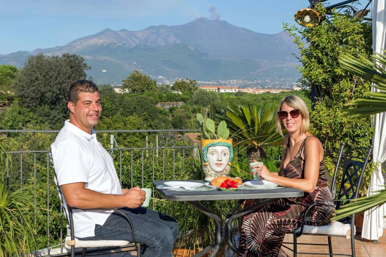 Palazzo Giovanni Bed And Breakfast Acireale Exterior foto